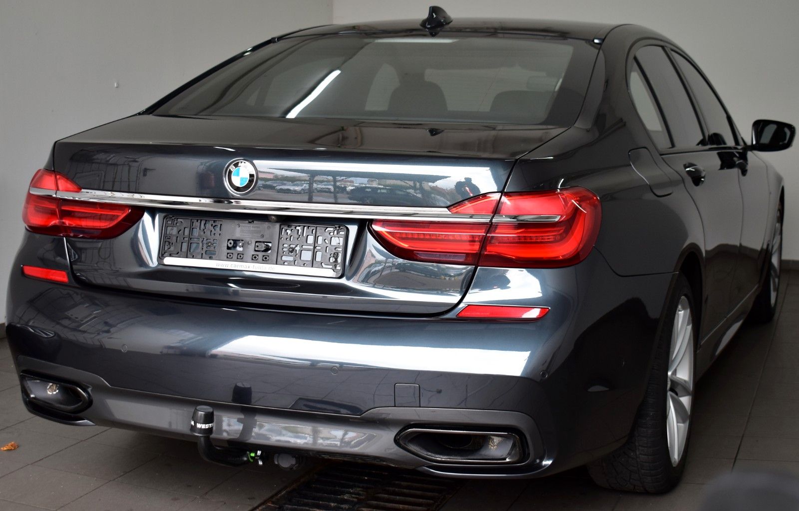 Fahrzeugabbildung BMW 730d xDrive M Sport,Laser,Kamera,HUD,ACC,AHK,+WR