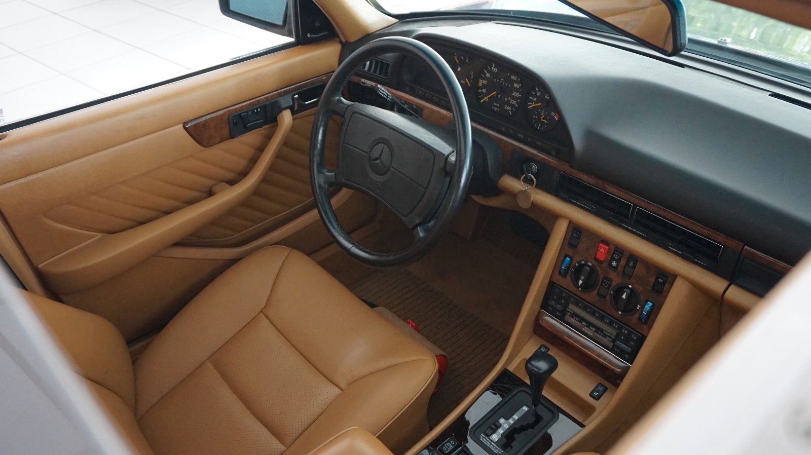 Fahrzeugabbildung Mercedes-Benz 500 SEL Oldtimer H Zulassung