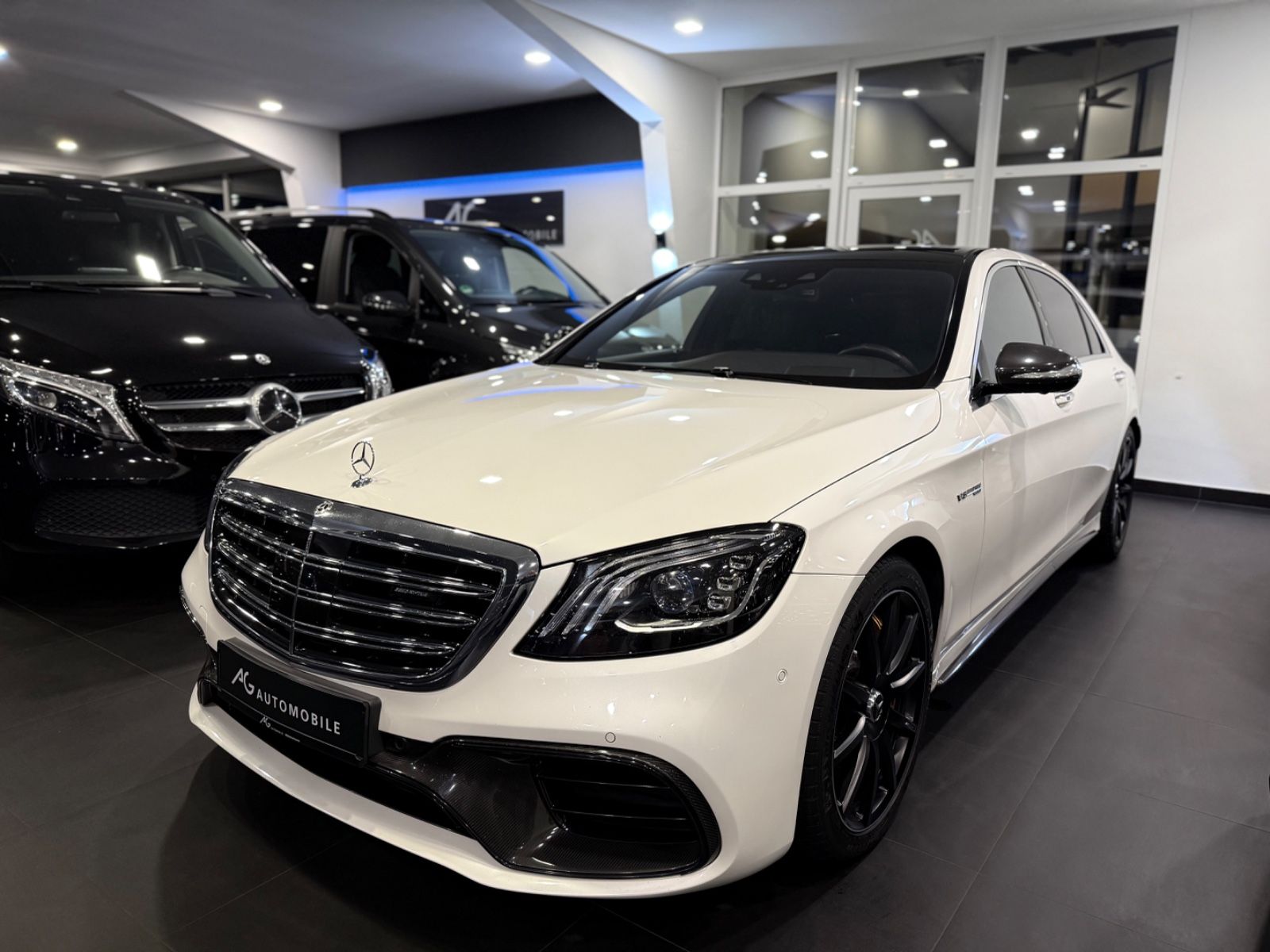 MERCEDES-BENZ S63 AMG-4Matic-Lang-Keramik-Konsole-Tisch-Carbon