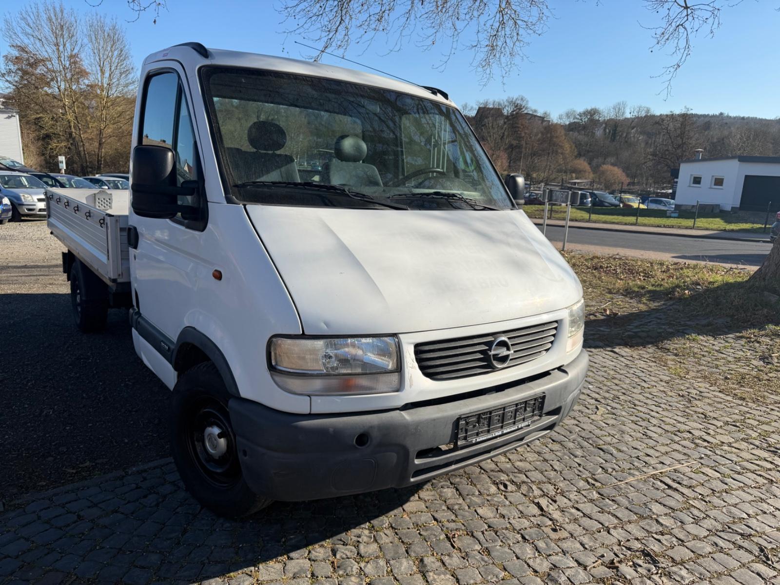 Opel Movano