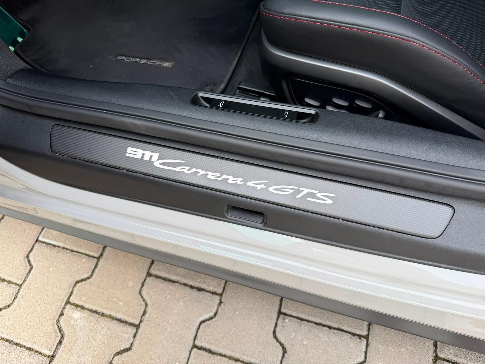 Porsche 991 911 Carrera 4 GTS Lift PASM PDLS+ BOSE Park+ foto 19