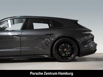 صورة 10 لـ 2026 Porsche TAYCAN
