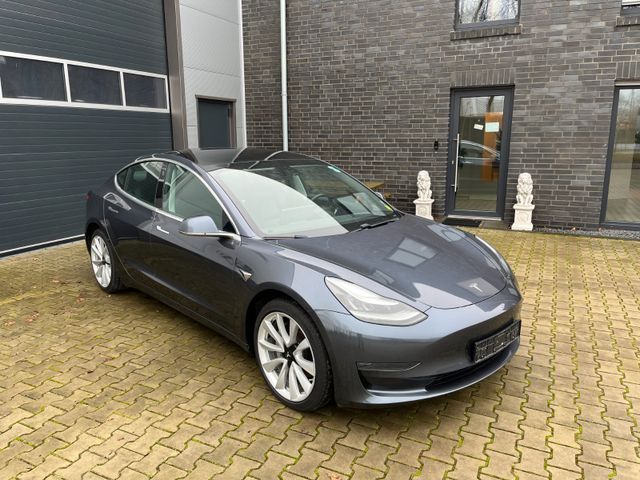 Tesla Model 3 Long Range/AWD/LED/autonomes Fahren