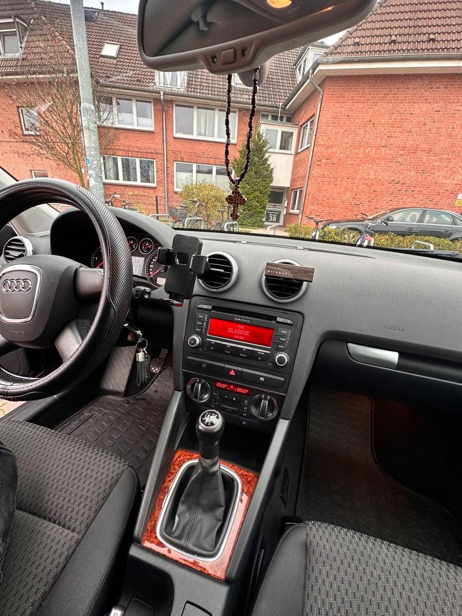 Audi A3 2009 — photo 8