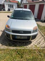 Ford Fusion - Ford Fusion: For