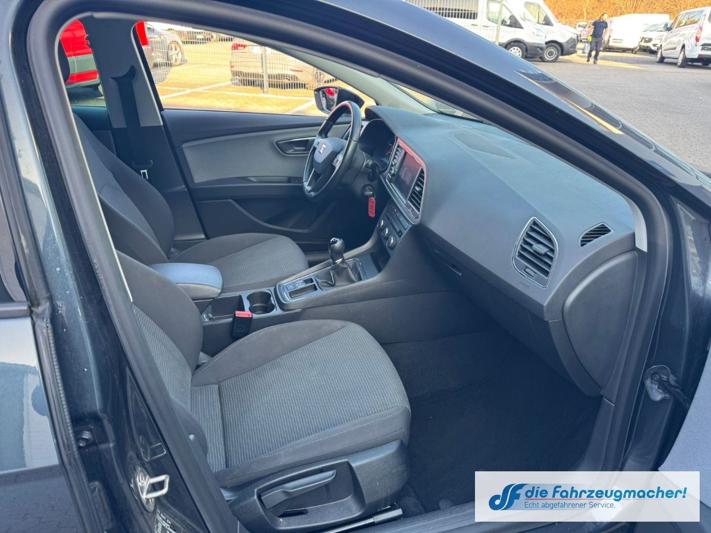 Fahrzeugabbildung SEAT Leon ST Style Navi Apple CarPlay Android *EXPORT