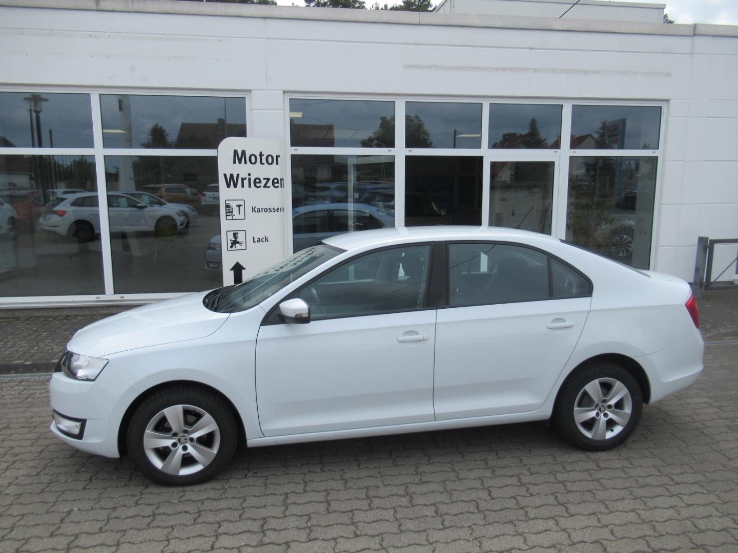 Skoda Rapid Style SHZ / PDC / NSW / Klimaautomatik