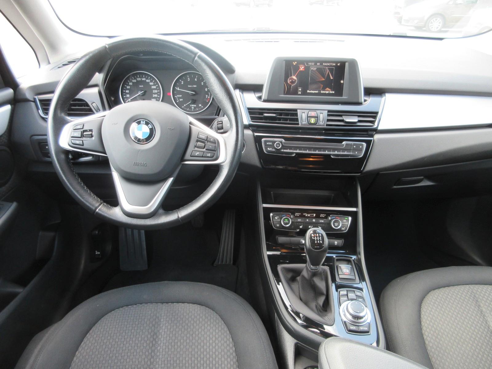 BMW 218i Active Tourer Advantage **2.HAND**