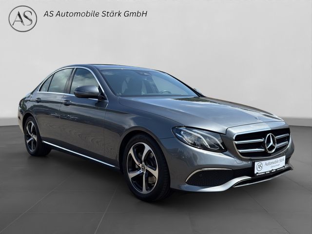 Fahrzeugabbildung Mercedes-Benz E 220 d Lim. Avantgarde+LED+Kamera+Schiebedach