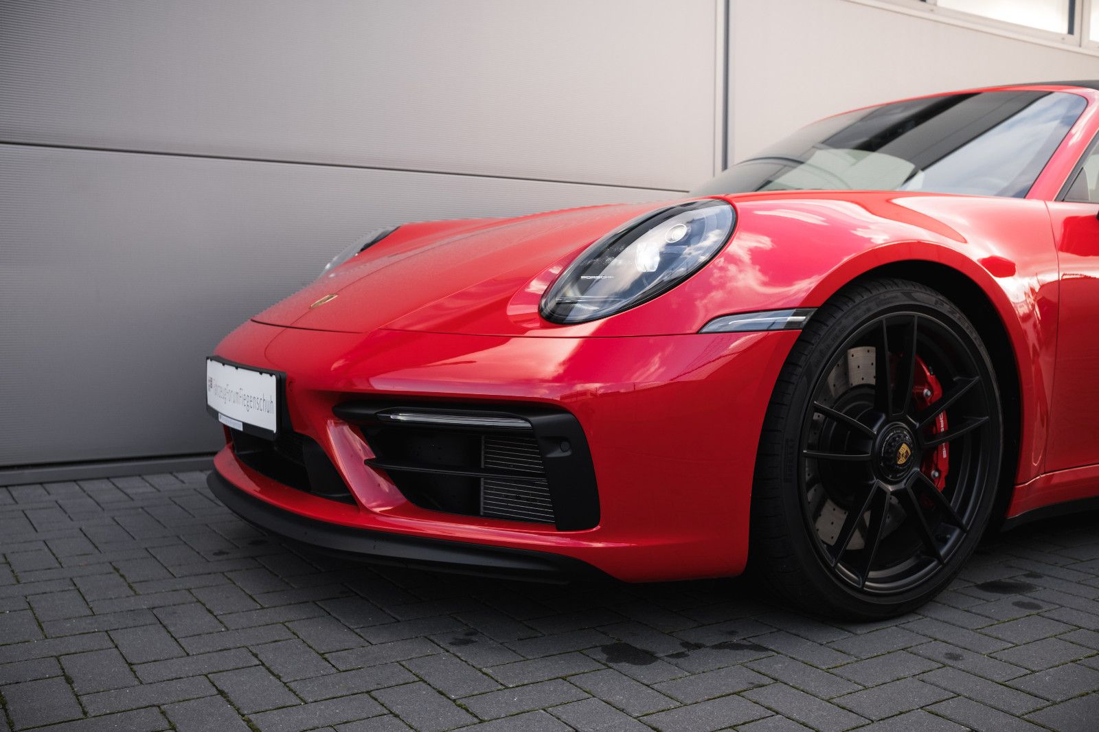Fahrzeugabbildung Porsche 992/911 GTS 4 Cabrio-Liftsystem-Approved-360Kam.