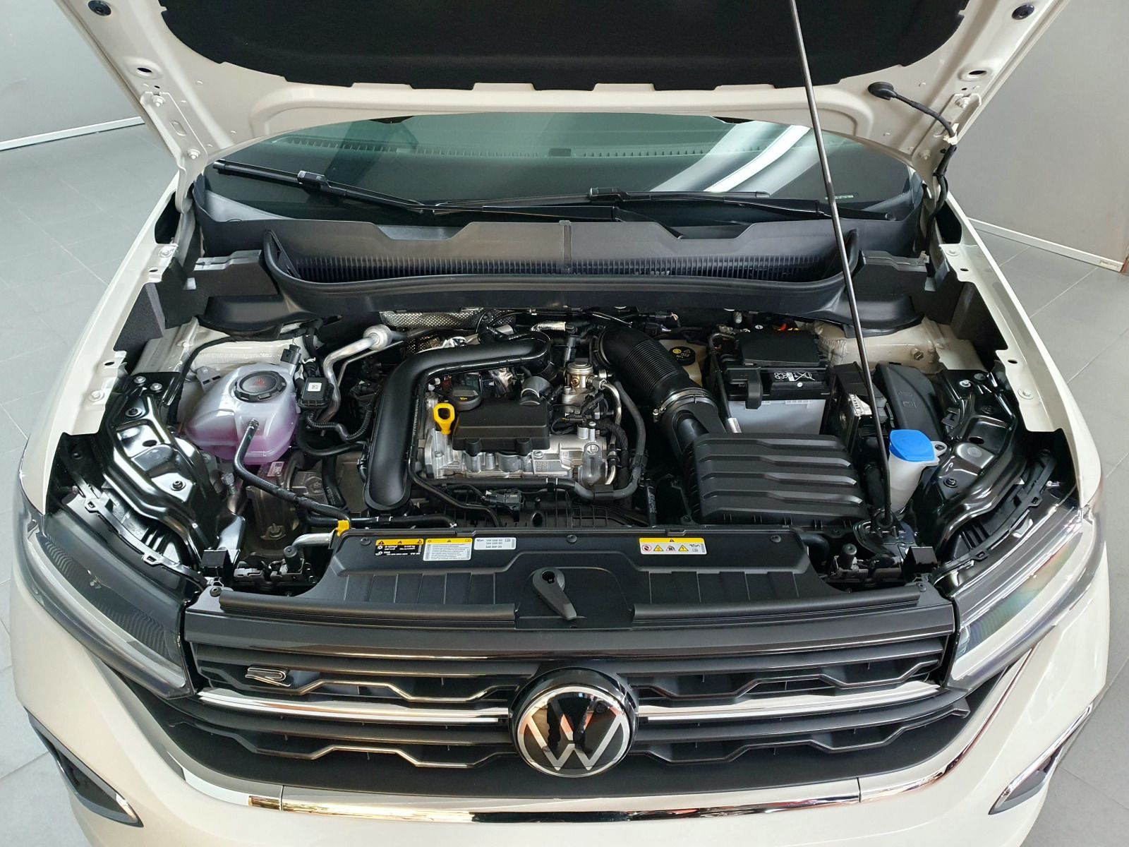 Volkswagen T-Cross - Bild 11
