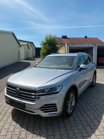 VW Touareg 3.0 V6 TDI 210kW 4MOTION Tiptronic -