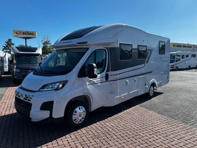 Adria, Matrix Axess 650 DL, mit Hubbett