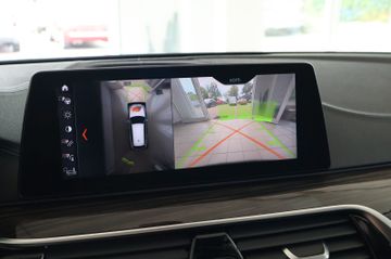 BMW 520d Touring Luxury Line Pano ACC HUD 360Kamera