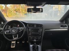 Volkswagen Golf VII 2.0 GTI Performance   *Schiebedach*6.Ga