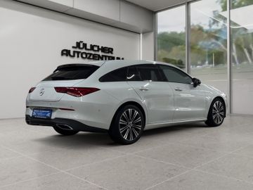 Mercedes CLA 200 Shooting Brake - 3