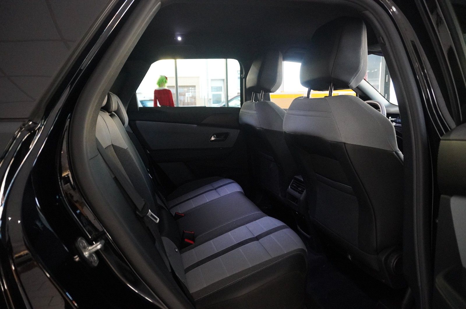 Fahrzeugabbildung Opel Grandland B 1.2 48V GS MHD LED-MATRIX/KAMERA/SHZ