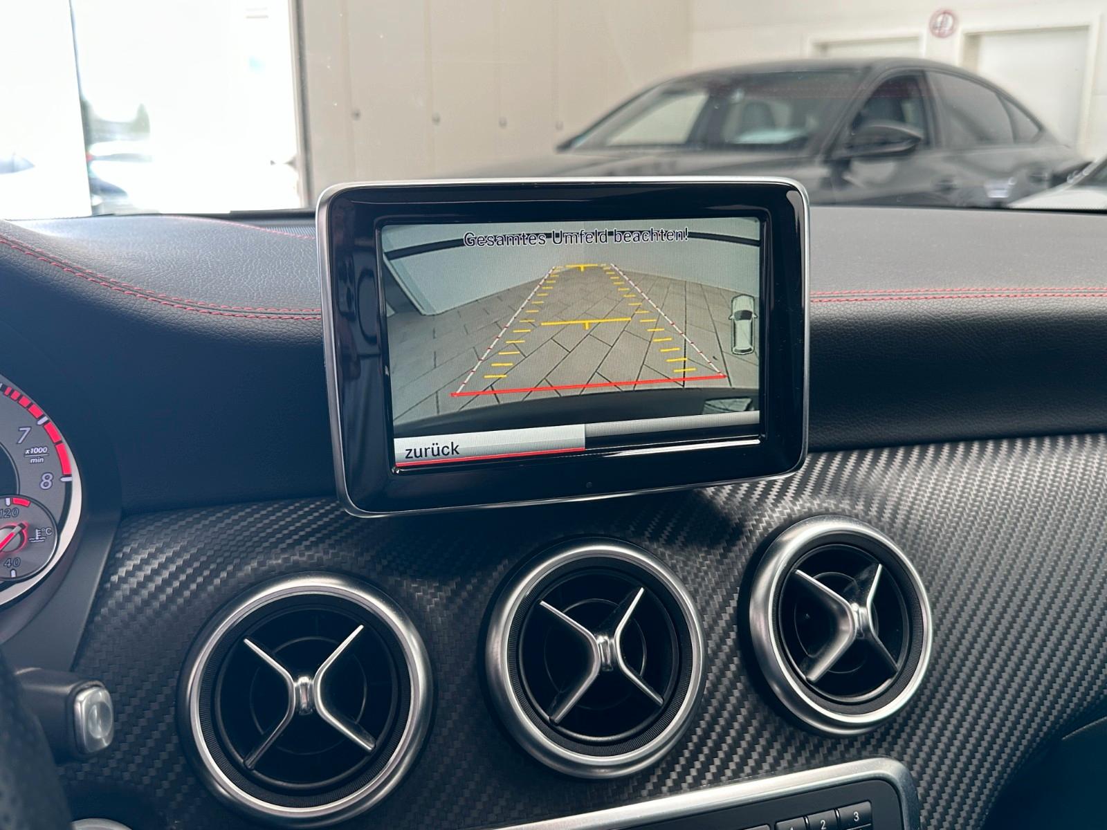 Mercedes-Benz A 250 4MATIC DCT Comand*Bi-Xenon*Leder*