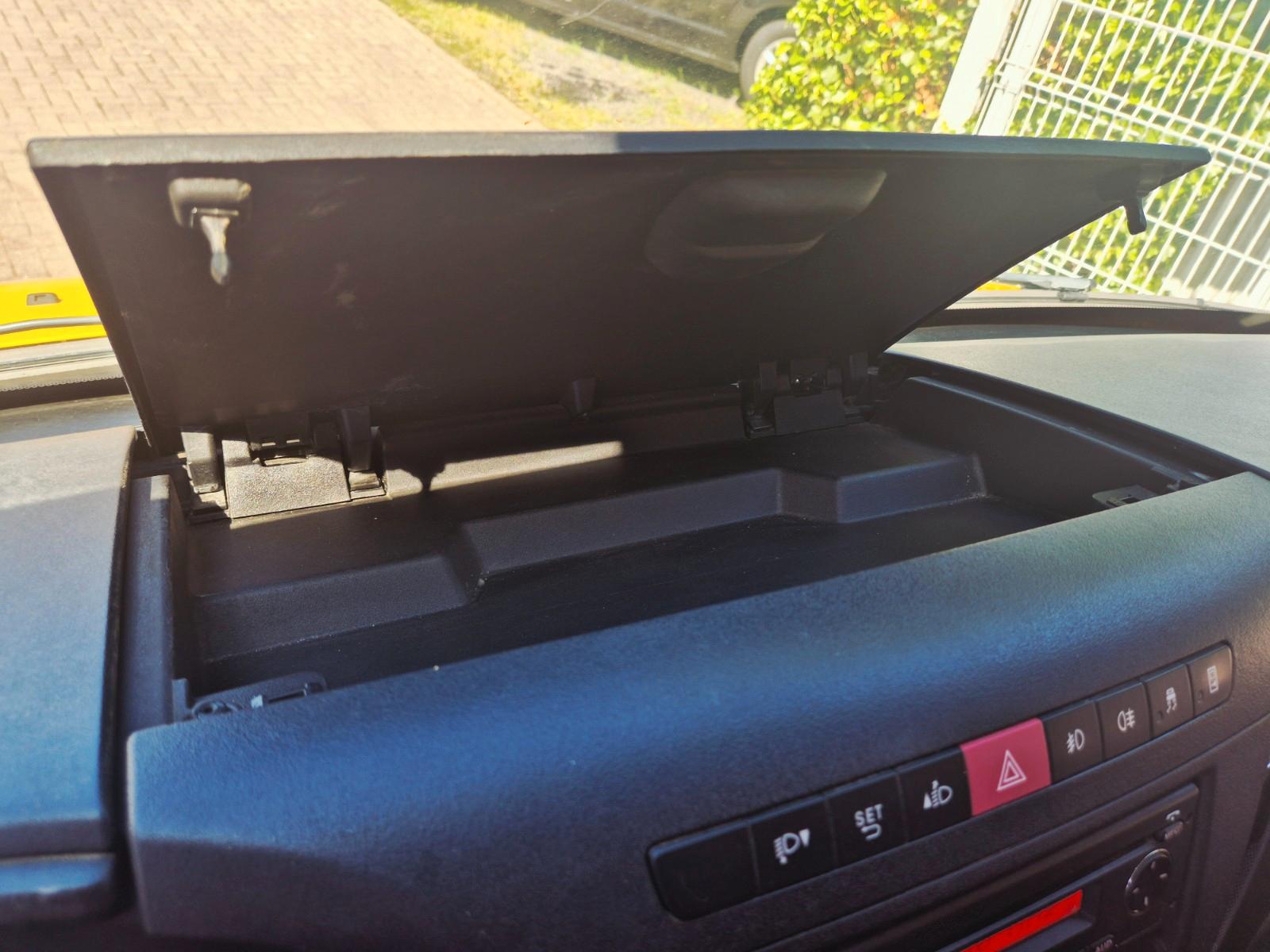 Iveco Daily Kasten Hoch+Lang Klima+AHK 3.5t+LED