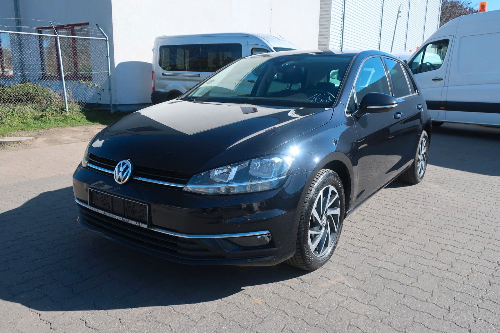VW Golf