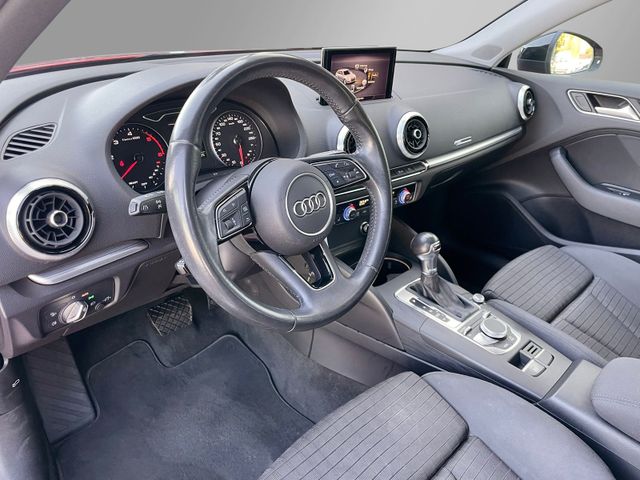 Audi A3 Sportback 30 TDI Sport S-Line*S-Tronic*LED*