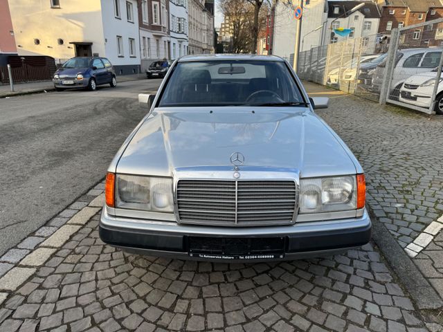 Mercedes-Benz E 250 d/H Kennzeichen