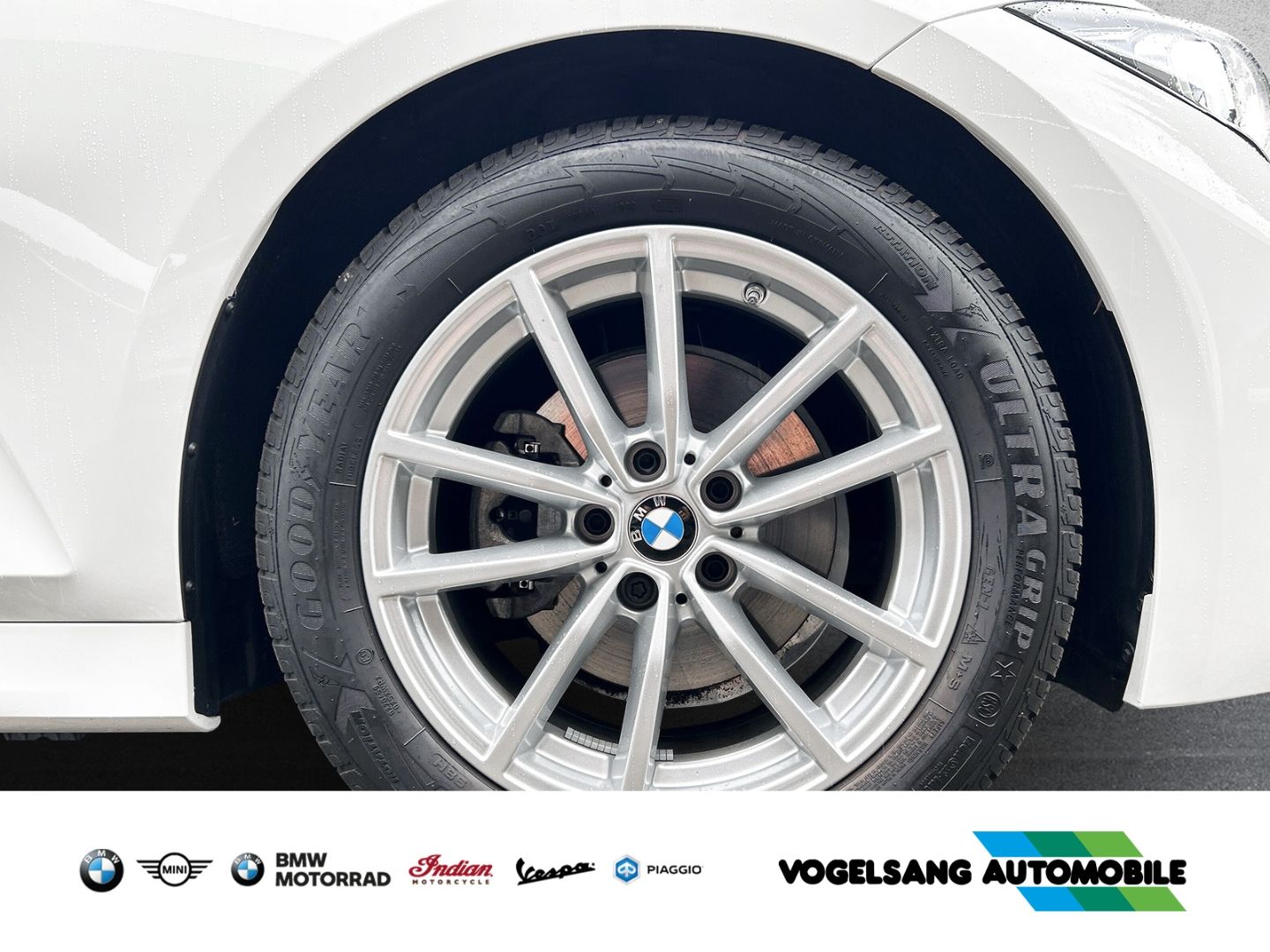 Fahrzeugabbildung BMW 320 d Lim.,M Sport,AHK,ACC,HIFI,Curved Display