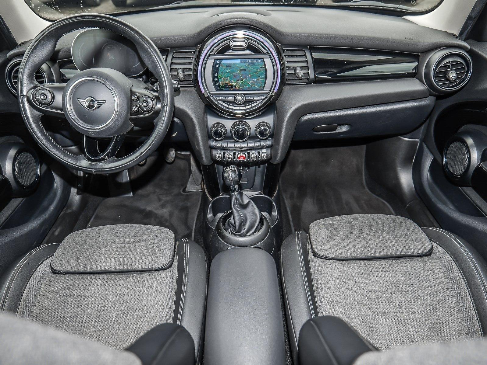 MINI Cooper 5-Türer+Chili II+SHZ+PDC+Tempomat+LED+NAV
