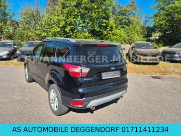 Ford Kuga - 10