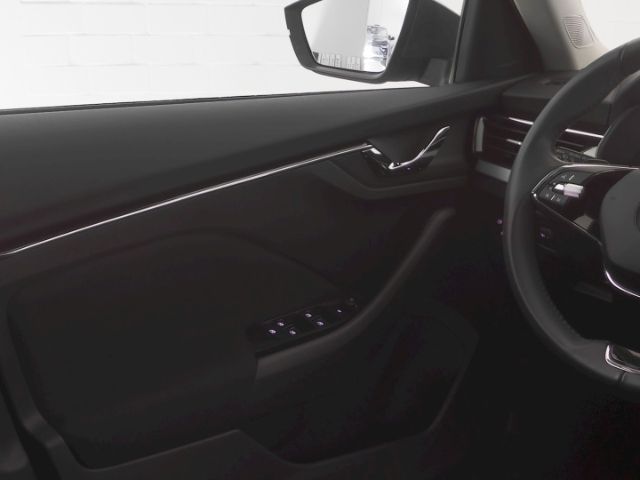 Kamiq TOUR TSI DSG+LED LICHT+RÜCKFAHRKAMERA+SITZ