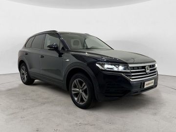Volkswagen Touareg - 3