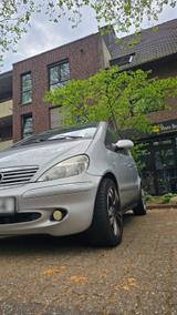 Mercedes-Benz Mercedes A190 halbautomatisch mit TÜV - Mercedes-Benz A 190 in Düsseldorf