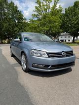 Volkswagen Passat 2.0 TDI DSG 125kW Comfortline BMot Te... - Volkswagen Passat aus 2012 mit Diesel-Antrieb: Limousine