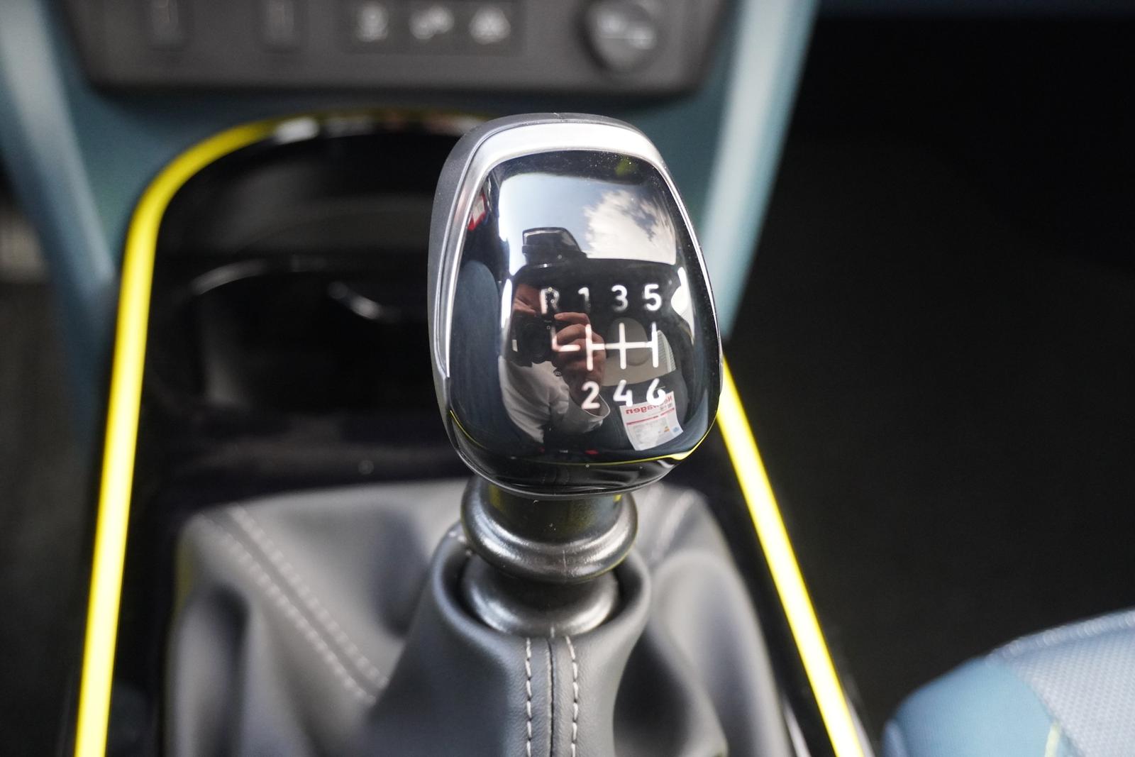 Fiat Grande Panda La Prima 1.2 LED Navi Kamera