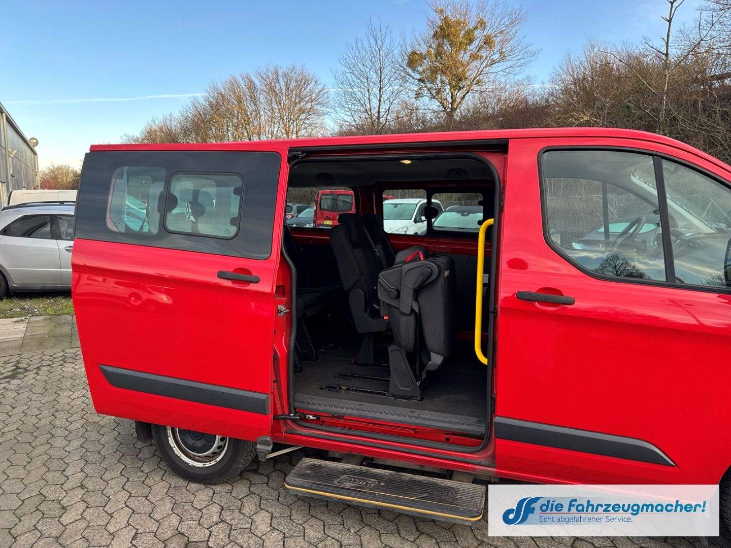 Fahrzeugabbildung Ford Transit Custom Tourneo 300 L1 *2087 *EXPORT