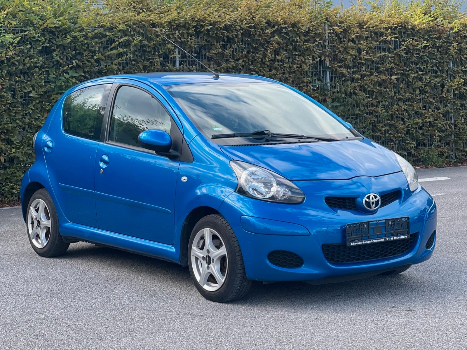 Toyota Aygo (X) 1,0 Blue TÜV NEU !! Inspektion Neu !!