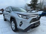 Toyota RAV4 Hybrid 4x2 Comfort Kamera Tempo Navi - Toyota: Unfallwagen