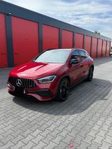 Mercedes-Benz GLA 35 AMG Mercedes-AMG GLA 35 4MATIC DCT Me...