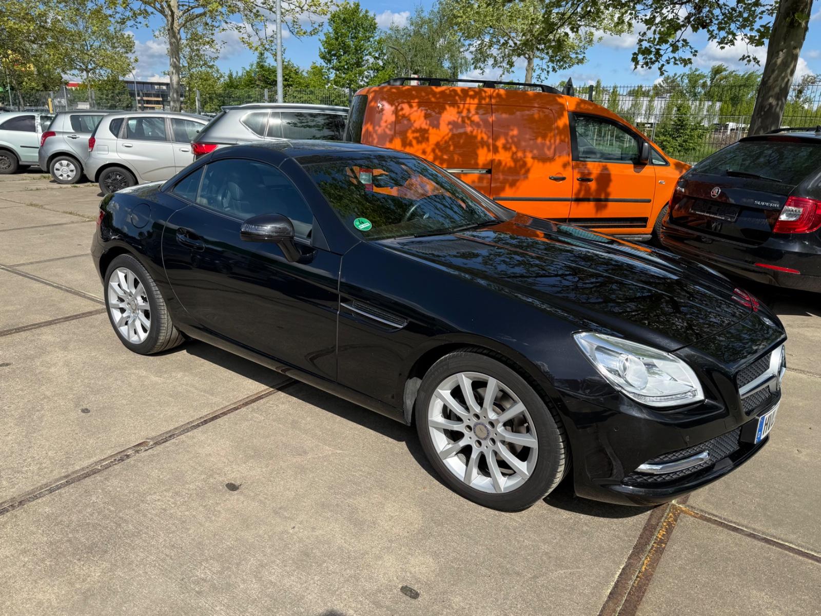 Mercedes-Benz SLK 200 BlueEfficiency Airscarf