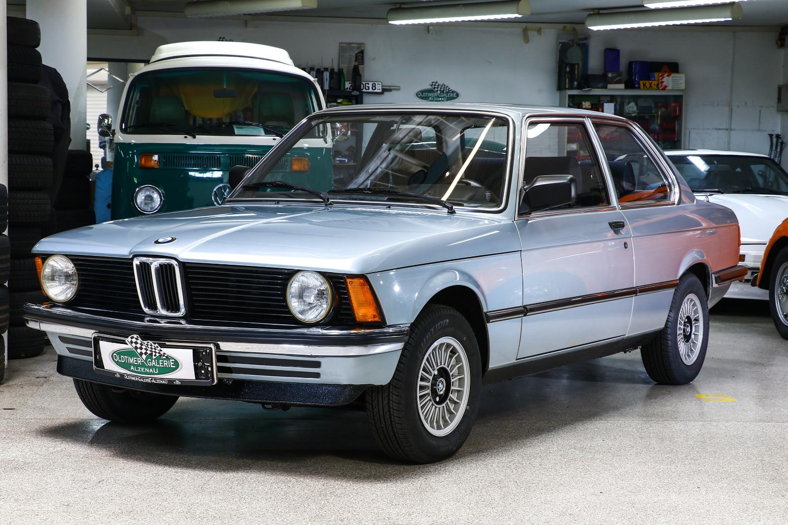 BMW 318i