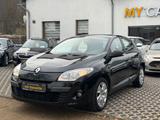 Renault Megane III Lim. 5-trg. Je t'aime - gebrauchte Renault Megane aus dem Jahr 2011