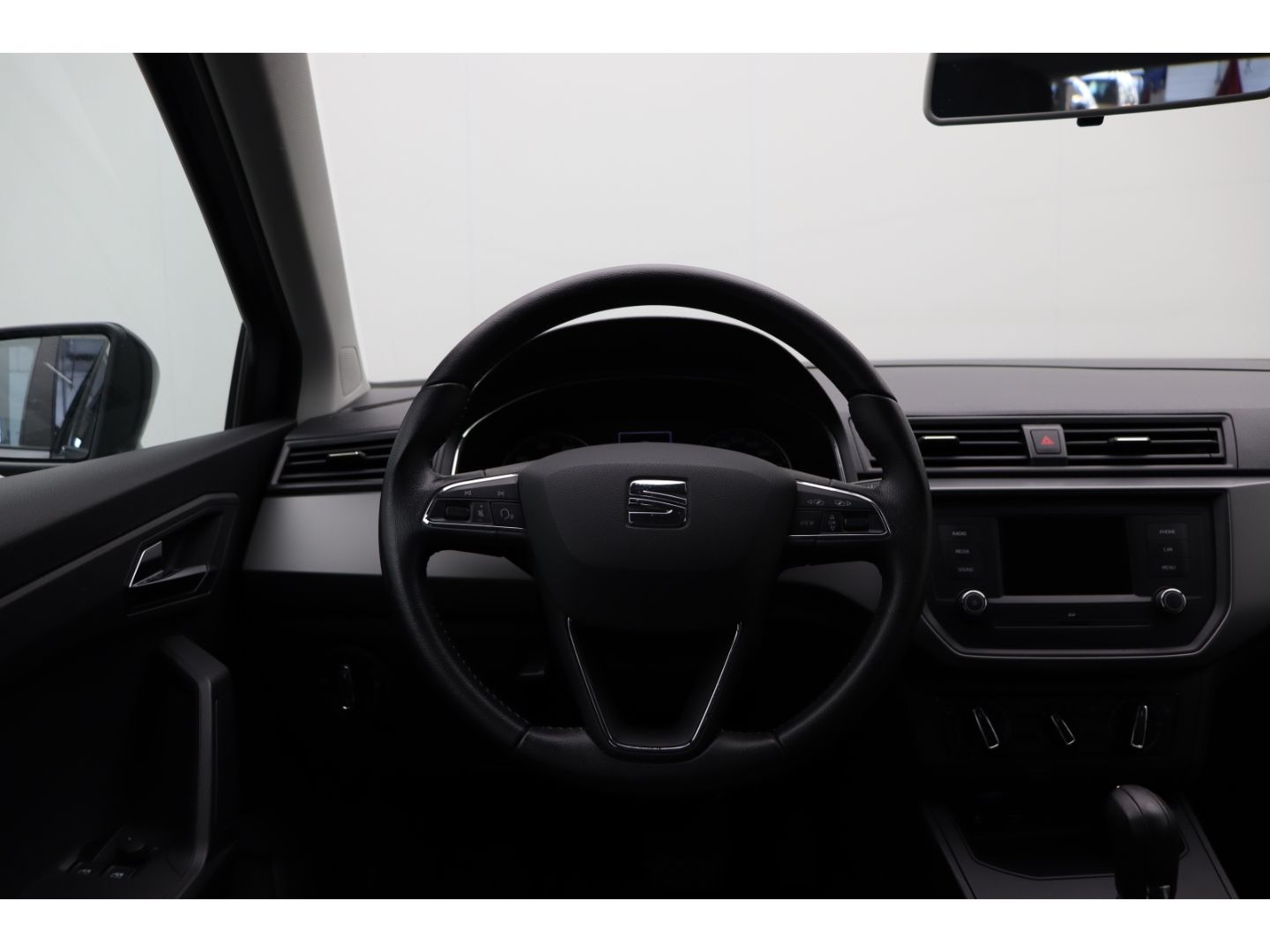 Fahrzeugabbildung SEAT Ibiza 1.0 Style Sitzheizung Einparkhilfe Notbrem
