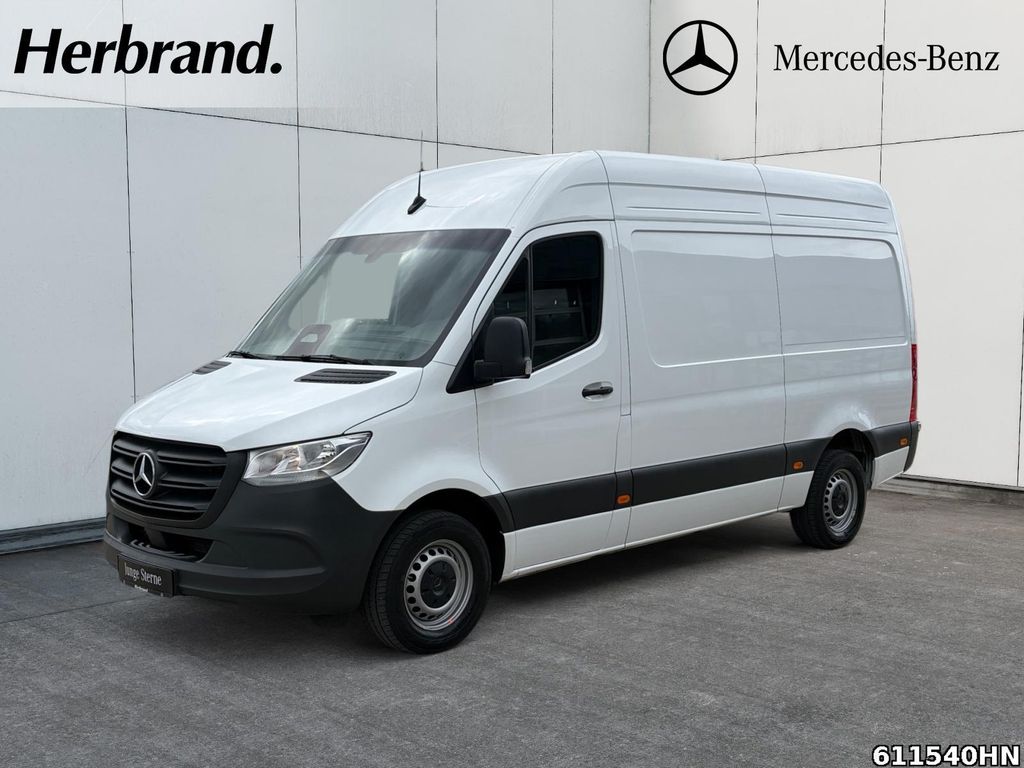 Image of Mercedes-Benz Sprinter