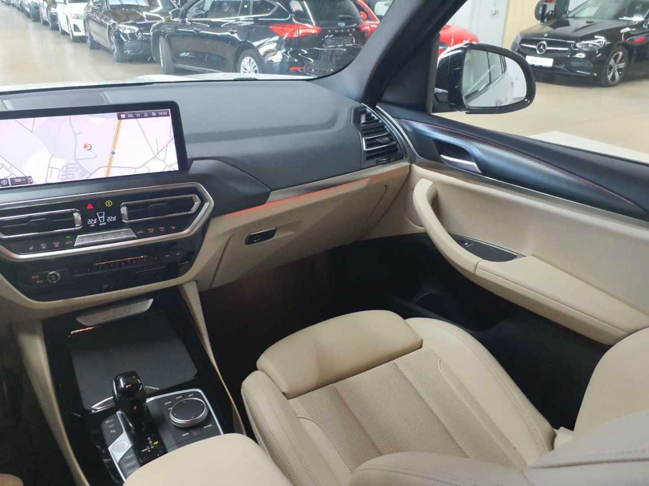 BMW X3 xDrive20d Aut. M Sport Navi Leder LED foto 6