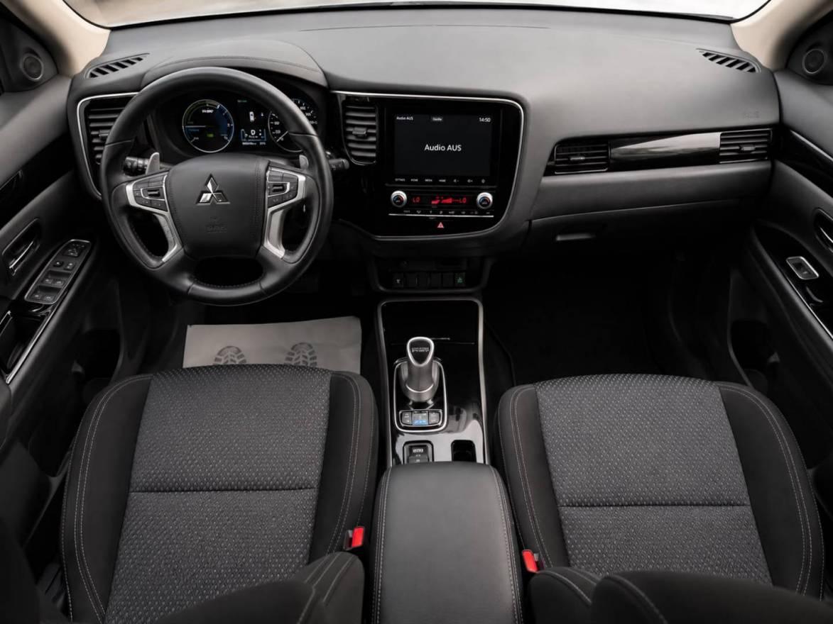 Mitsubishi Plug-In Hybrid Outlander 2.4'Basis'