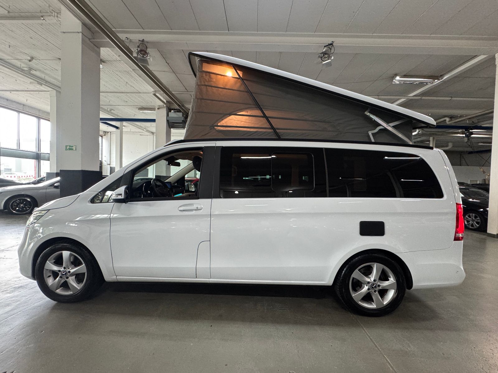 Fahrzeugabbildung Mercedes-Benz V 220 d 9GT MARCO POLO SPORTPAKET AHK LED MBUX+