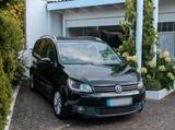 Volkswagen VW Touran 1,4 TSI Highline - EZ 01.2015 - 106.00 - Volkswagen Touran mit Benzin-Antrieb: Kleinbus, 2.0