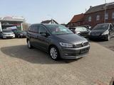 Volkswagen Touran Highline DSG LED AHK ACC LED KAMERA LEDER - Volkswagen Touran: Standheizung