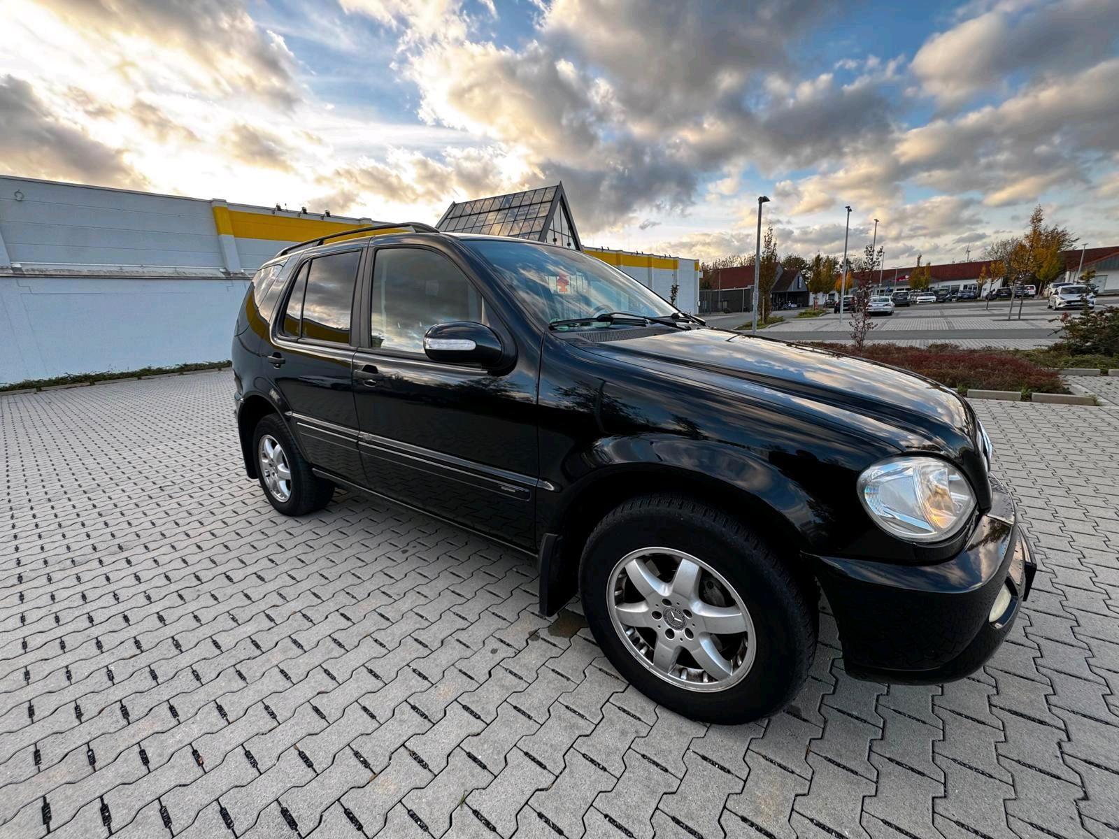Mercedes-Benz ML270 2004 — engine 165 HP (121kW)