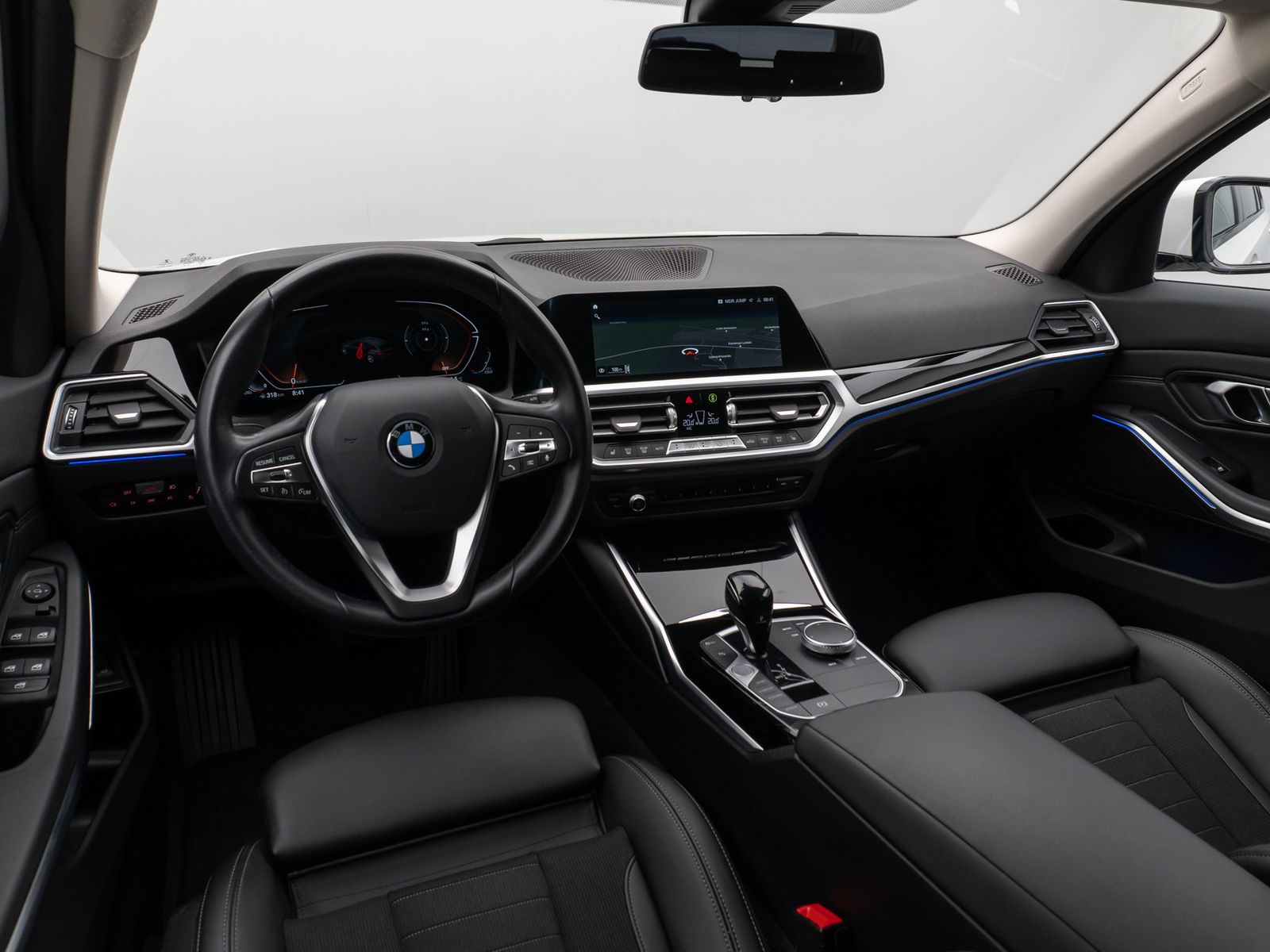 Fahrzeugabbildung BMW 320d SportLine DAB PDC Geschwindigkeitsreg Sport